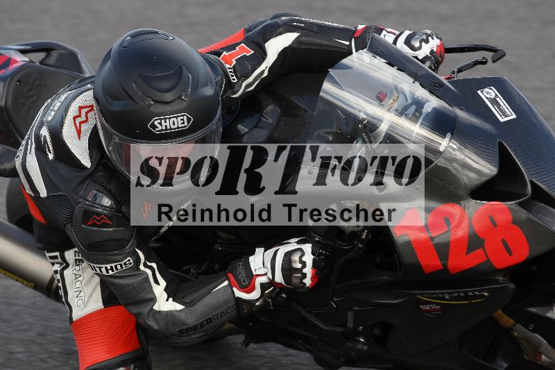 /Archiv-2022/62 09.09.2022 Speer Racing ADR/RSE/128